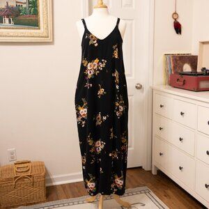 Xhilaration Black Floral Loose Fit Sleeveless Max Dress
